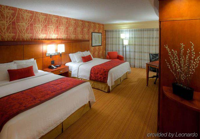 Hotel Courtyard By Marriott 3*